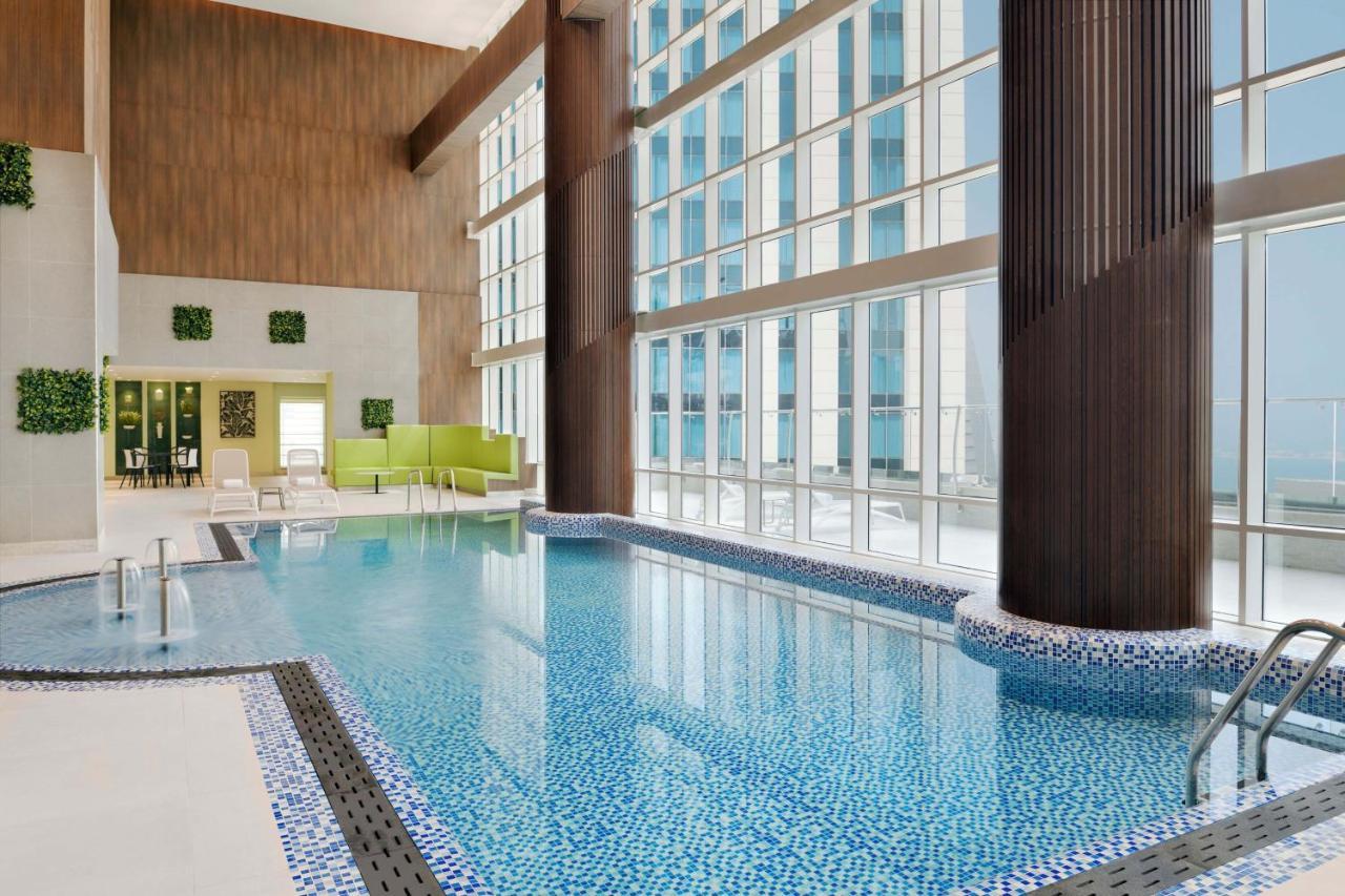 Element By Westin City Center 多哈 外观 照片 Swimming pool