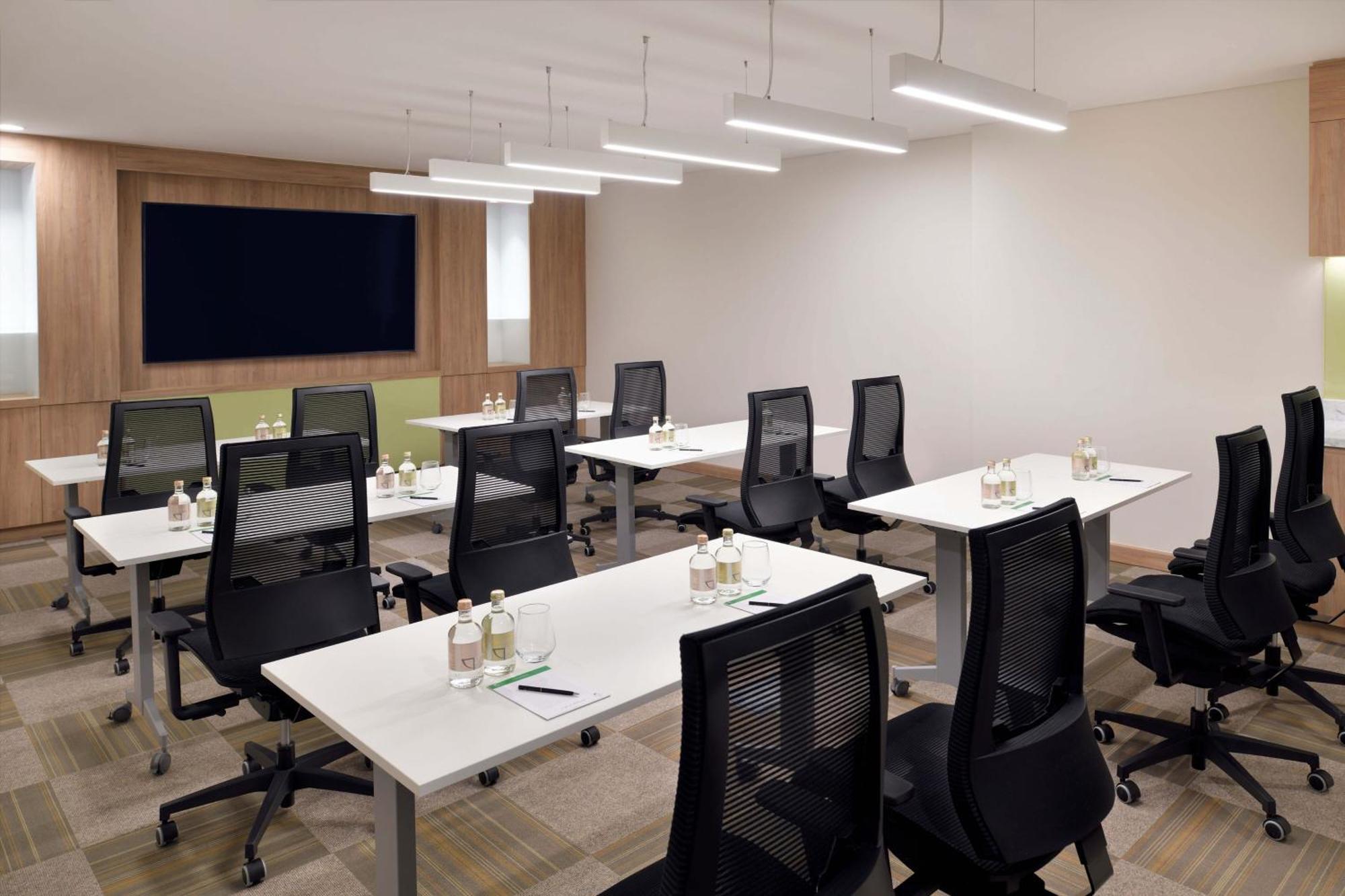 Element By Westin City Center 多哈 外观 照片 Meeting room at the hotel